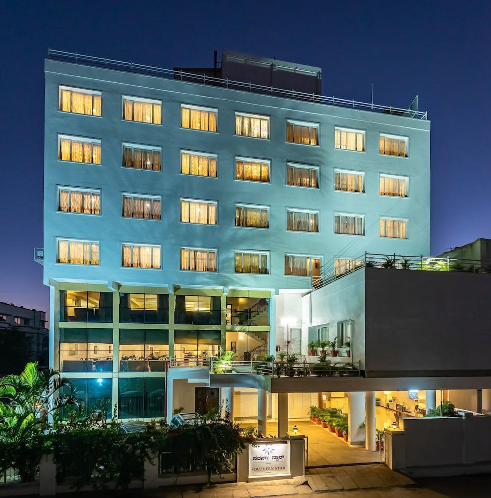 The Pearl Hotel Hassan Buitenkant foto
